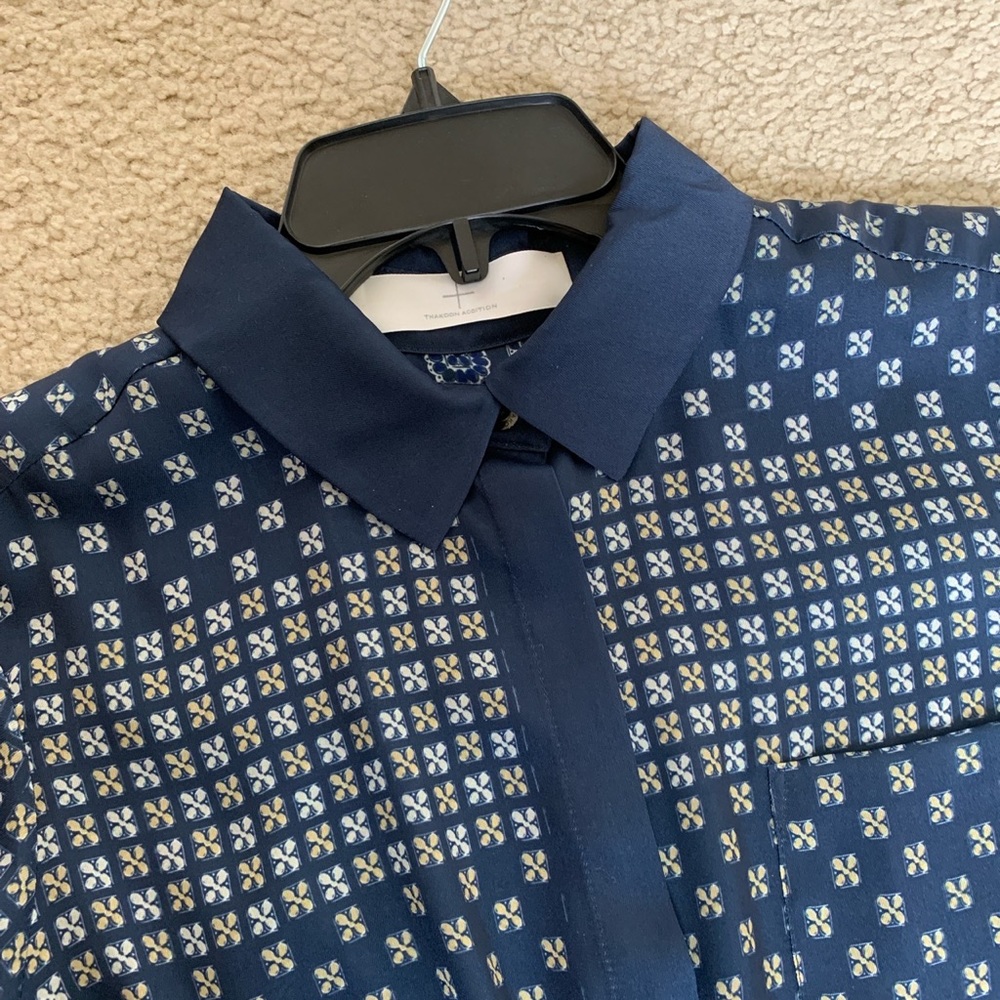 This cute, silky Thakoon dress is the perfect addition to your wardrobe!!